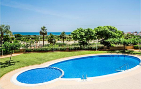 Nice apartment in Cabanes with Outdoor swimming pool and 2 Bedrooms